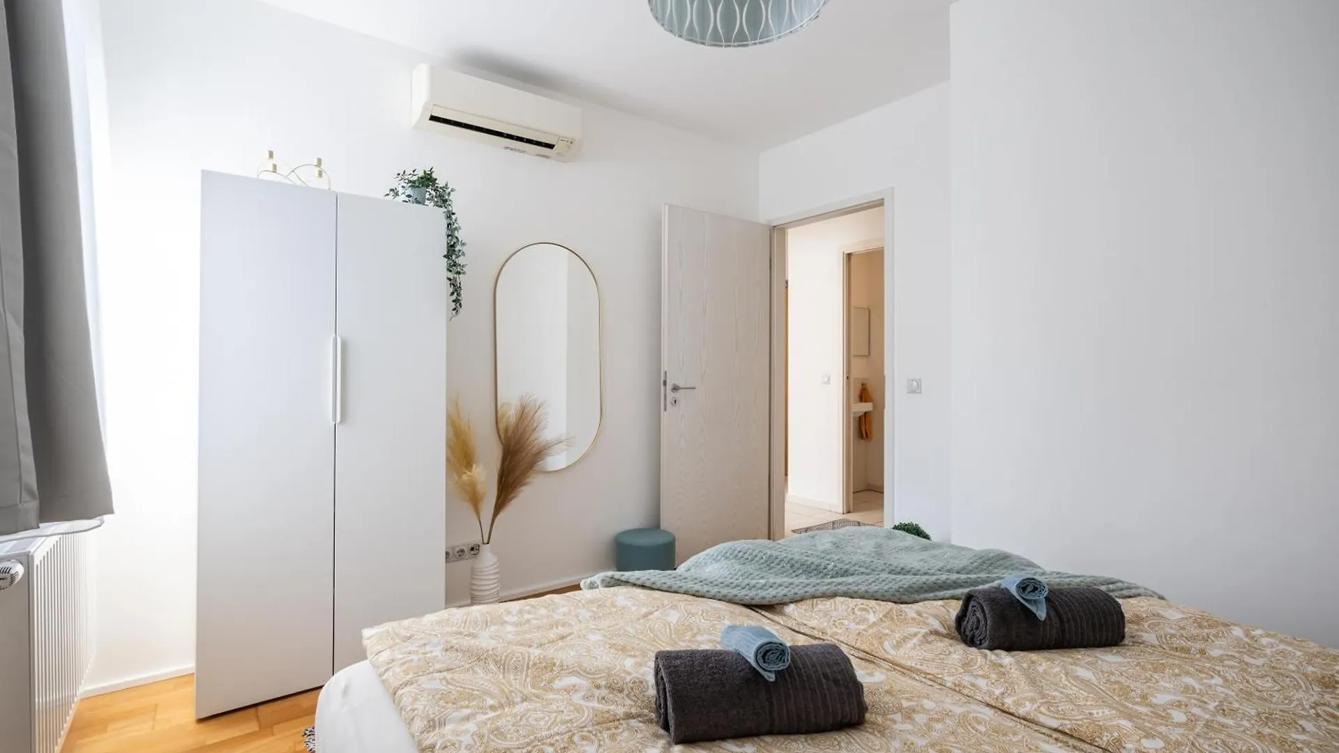 בודפשט Paulay Private Apartment הונגריה